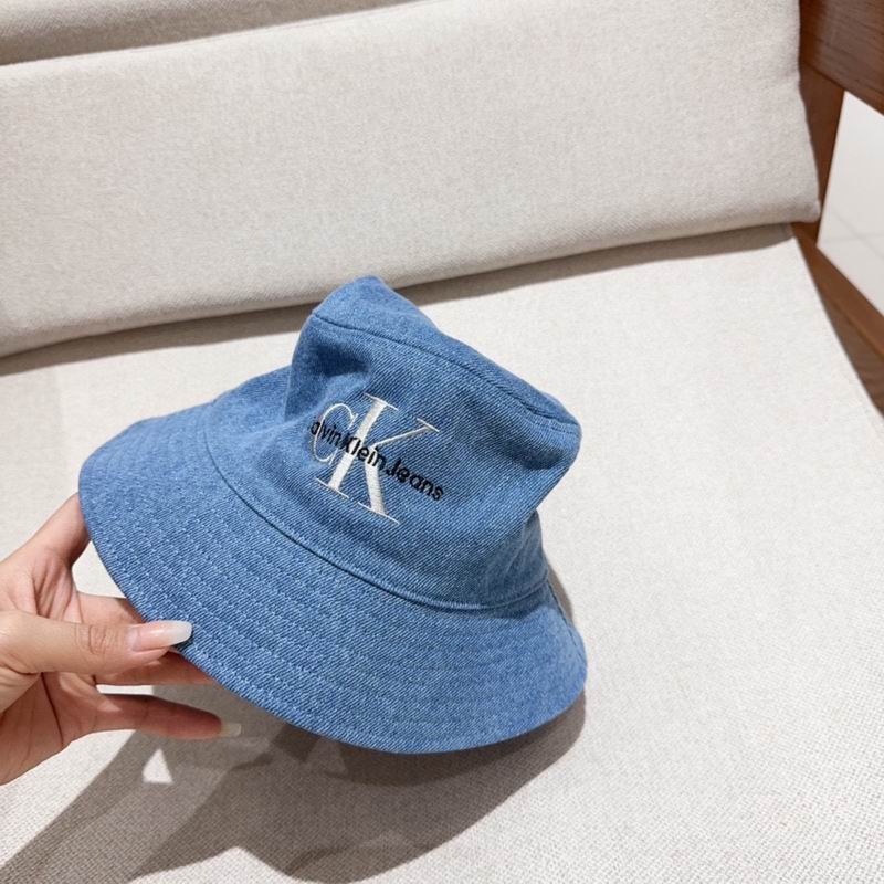 CK hat dx (10)
